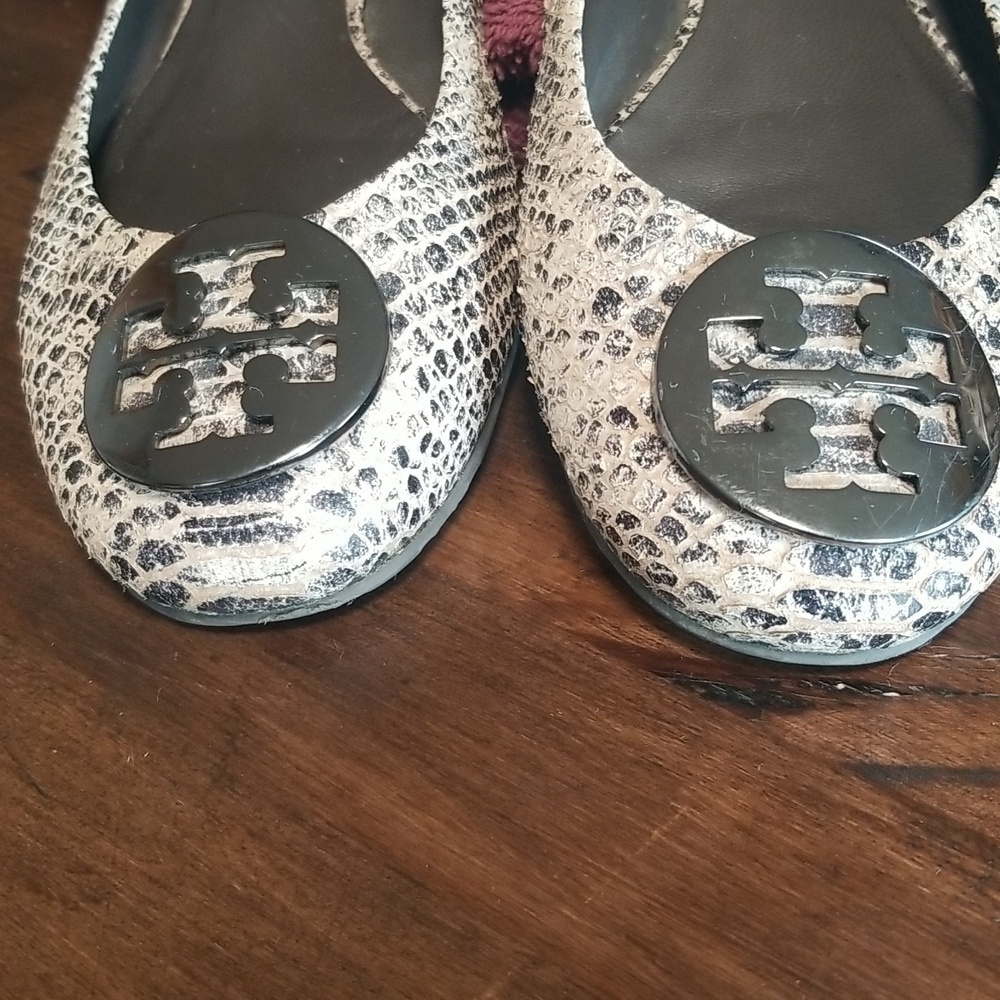 Tory Burch Ballet Flats Size 8 Womens Snake Print - Picture 5 of 5